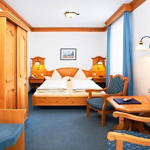 Kamer met een King Size Bed